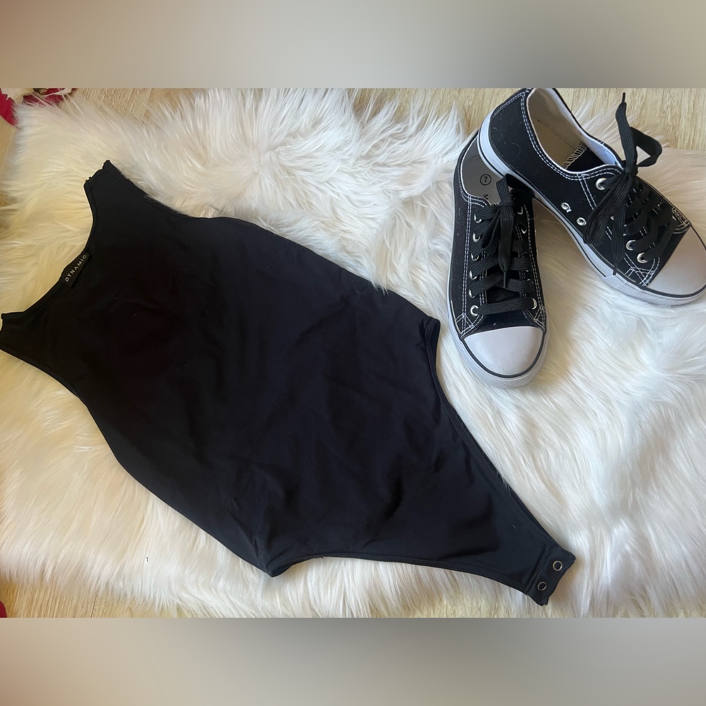 Black Sleeveless Bodysuit